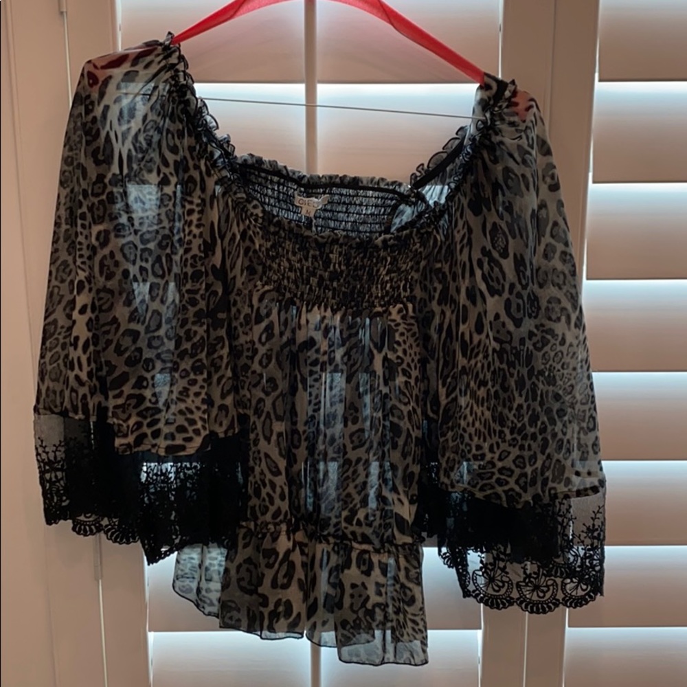 Crop leopard blouse